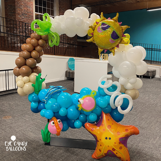 Tropical Balloon Hoop Design by Eye Candy Balloons